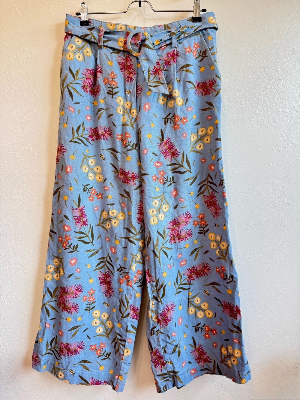 Princess Highway Light Blue Floral Wide-Leg Pants with Belt and Pockets | AUS 10